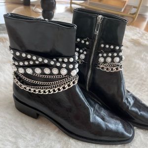 Zara pearl and chain ankle booties 39